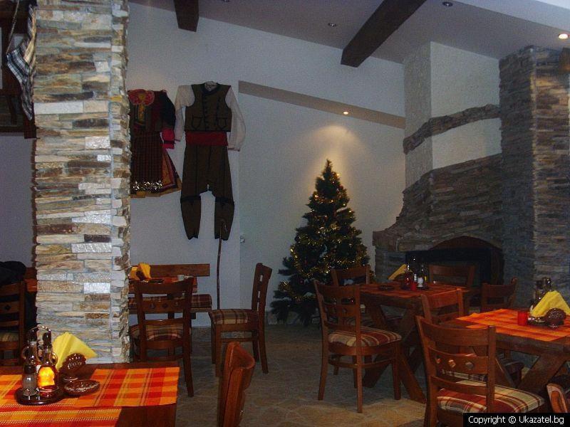 Family Hotel Veronika Devin Exterior foto